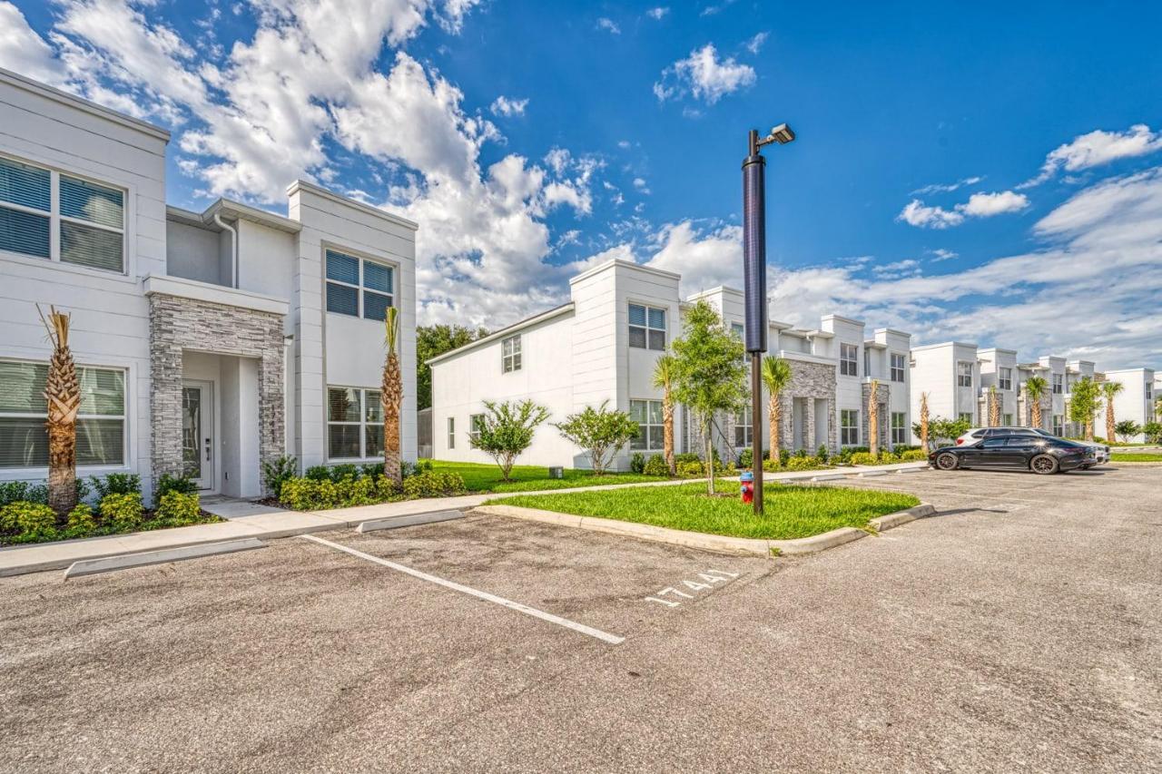 Modern Home With Private Pool Near Disney Orlando Exterior photo